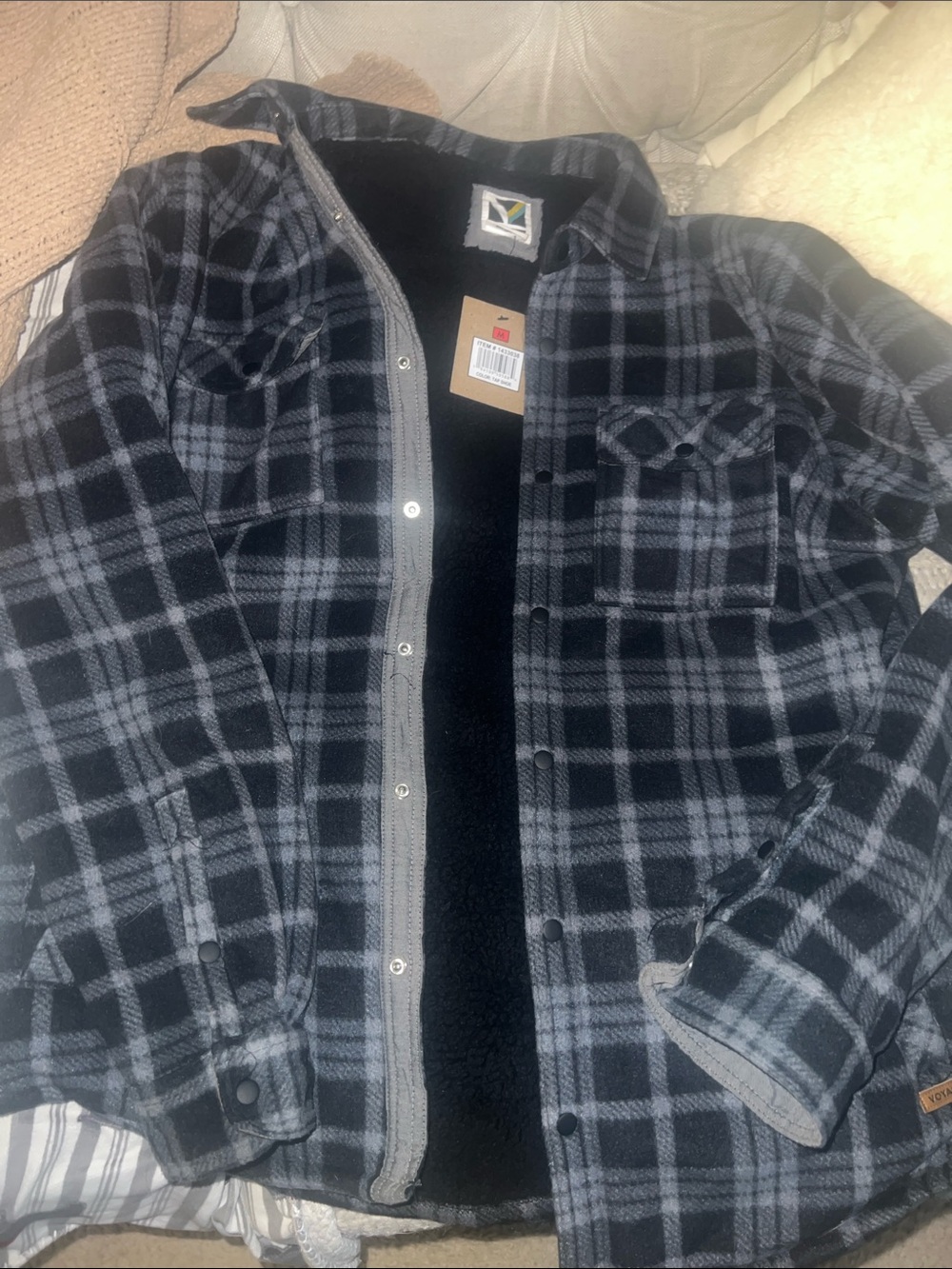 Men's Black & Gray Plaid Lightweight Shirt Jacket